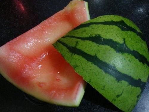 吃鸡蛋能吃瓜吗,健康饮食搭配指南