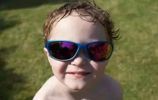 墨镜蒙面男吃瓜,揭秘娱乐圈幕后风云