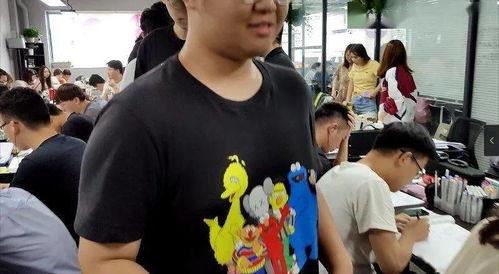 吃瓜ing,吃瓜群众视角下的娱乐圈风云录