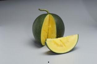 月下吃瓜,揭秘古代夜市中的独特风情