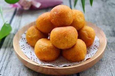 大人吃瓜的寓意,揭秘职场生存智慧与人际关系的微妙平衡