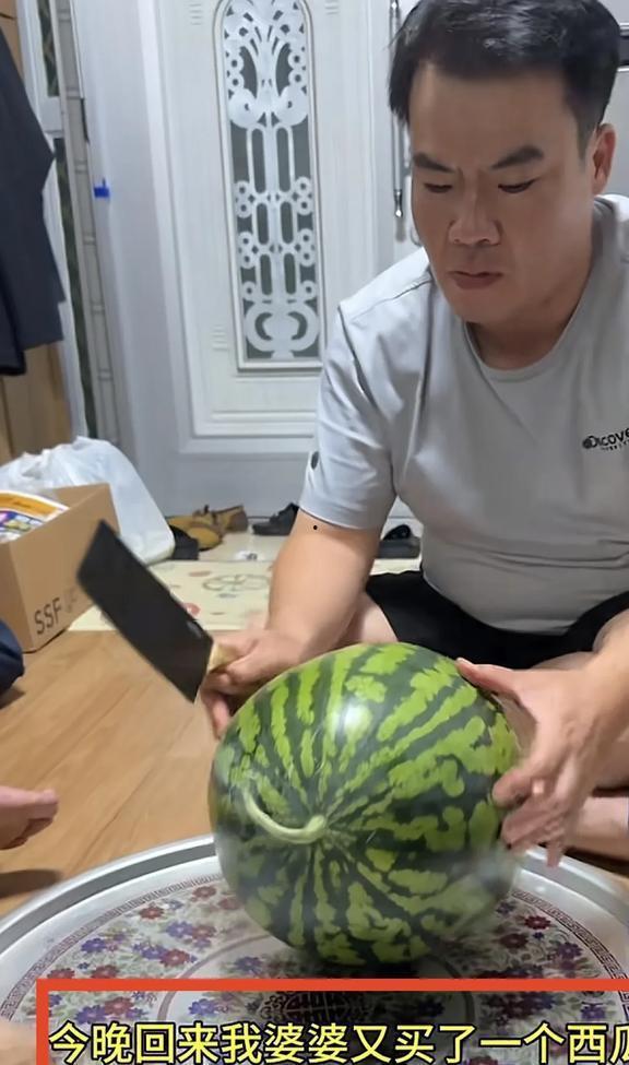 吃瓜文化试剪,揭秘网络吃瓜文化的崛起与影响