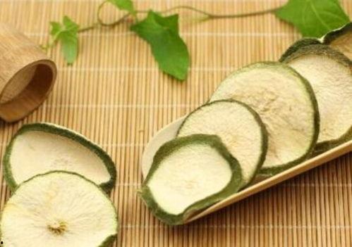 空腹吃哈密瓜胀气绞痛,揭秘原因及应对策略